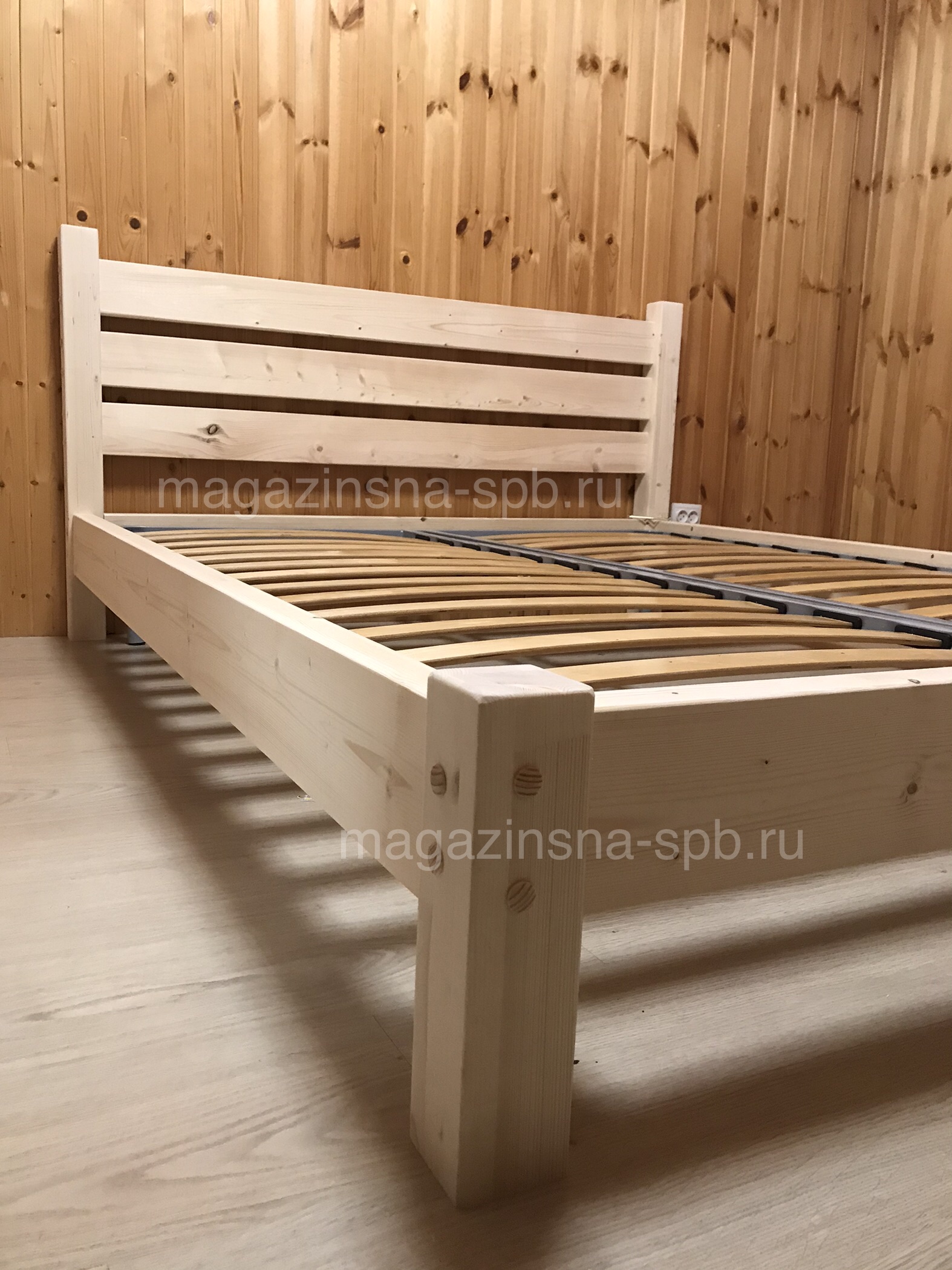 Деревянная кровать Свер с ортопедическим основанием